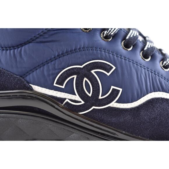Chanel 19B Blue Quilted Platform CC Logo High Top Trainer Sneaker Boot 44 11 - Picture 3 of 12